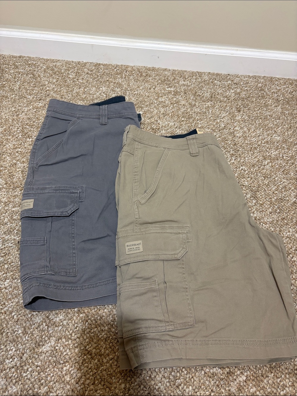 2 Pairs RedHead Men's Cargo Shorts - Beige and Gray